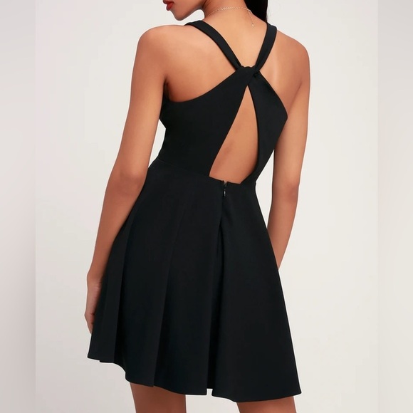 Lulus Dresses & Skirts - Lulus Wonder Whirl Black Twist Back Skater Dress